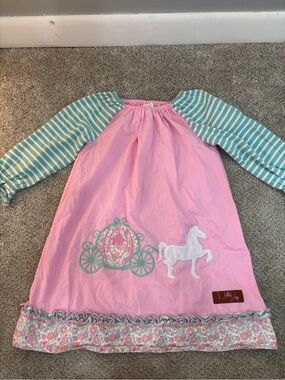Millie Jay little girl 5 pink long sleeve dress Cinderella carriage applique